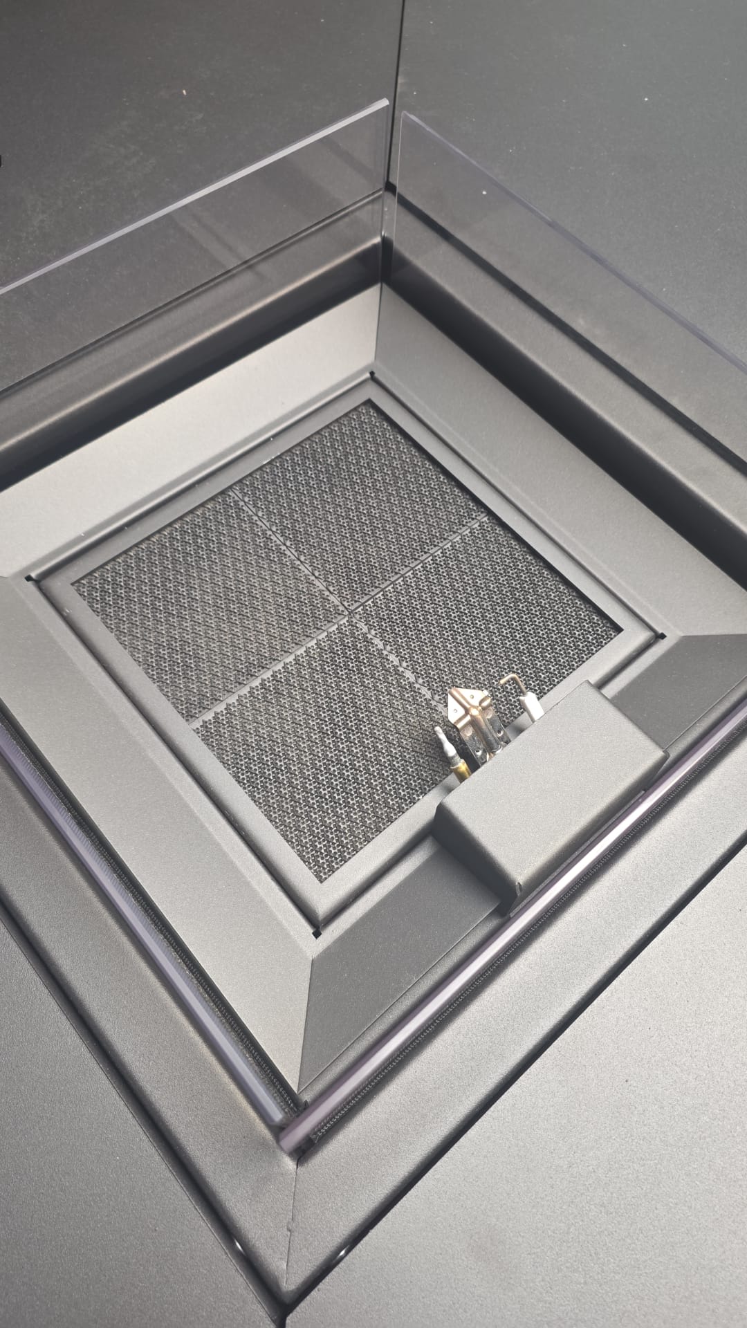 GAS NEST MIDI - obrazek 2