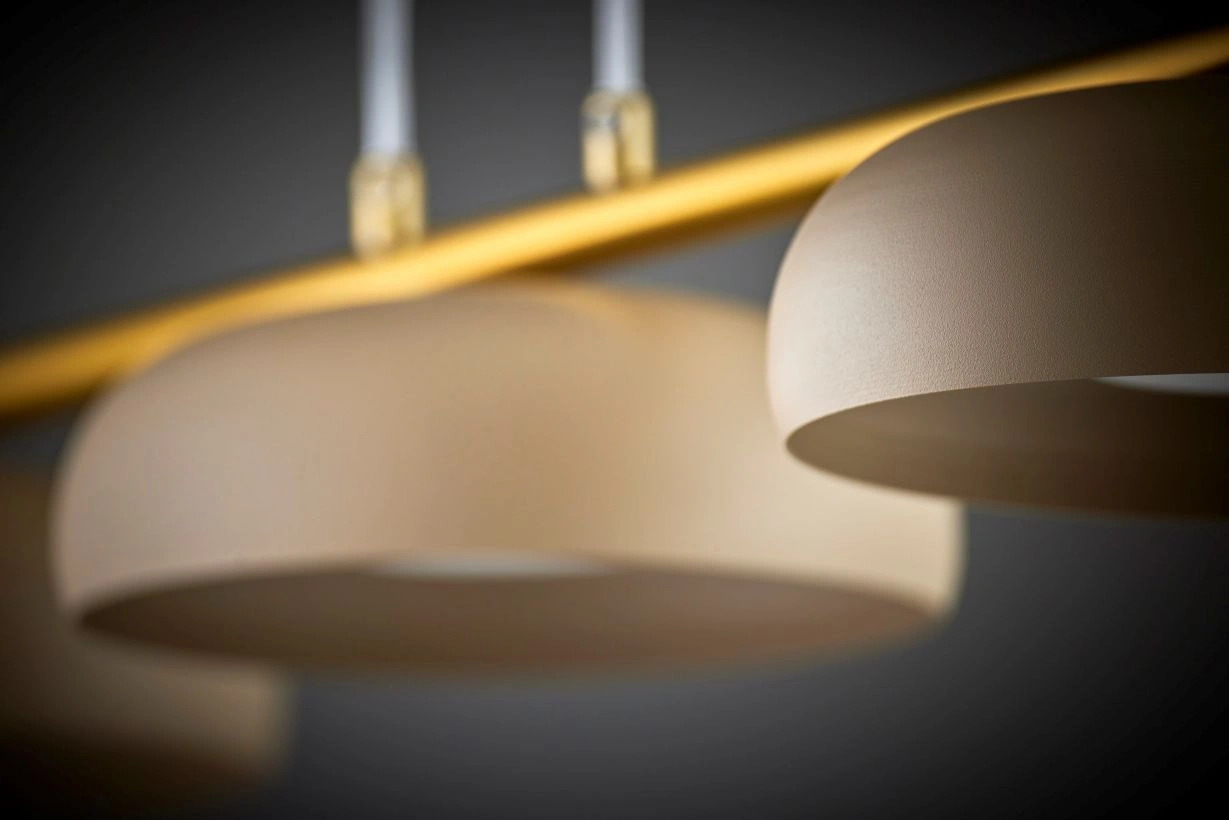 Lampa wisząca OLAF 3 – ciepły beż RAL 1019/złoty szczotkowany - obrazek 3