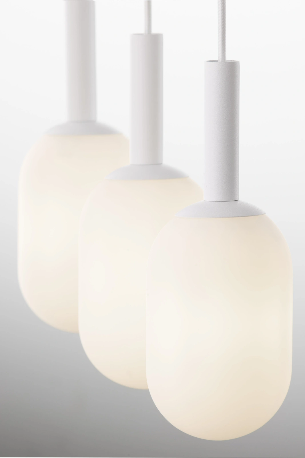 Lampa wisząca PLUUM 3 – biały RAL 9003 - obrazek 2